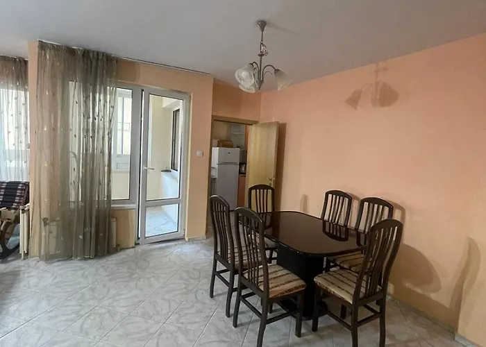 Appartamento Flat- 6 People- Chataldja Varna