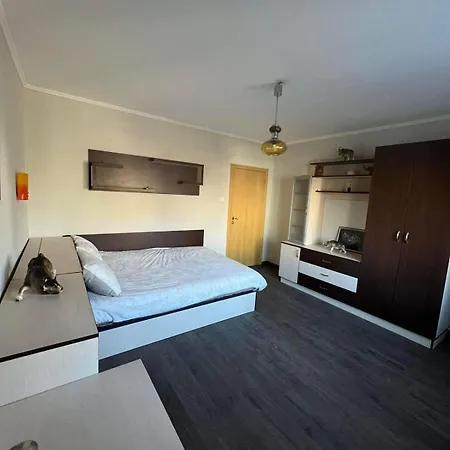 Flat- 6 People- Chataldja Διαμέρισμα Βάρνα