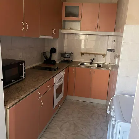 Flat- 6 People- Chataldja * Βάρνα