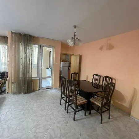 Διαμέρισμα Flat- 6 People- Chataldja Βάρνα
