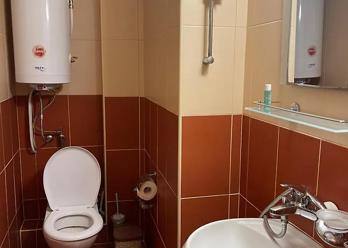 Flat- 6 People- Chataldja 公寓 *